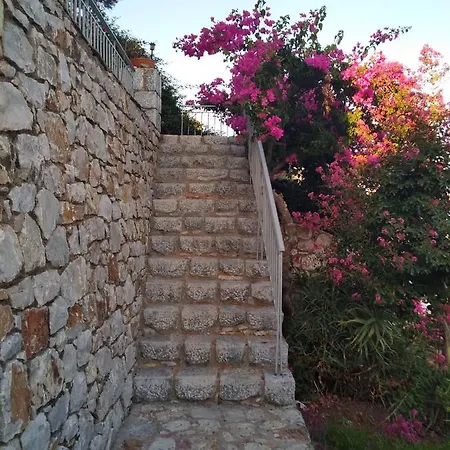 Apartman κamares View Ajeranósz