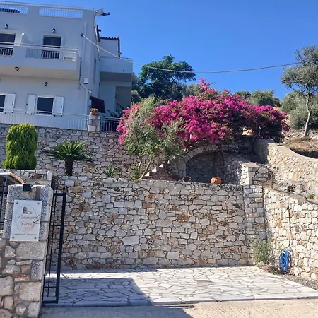 κamares View *