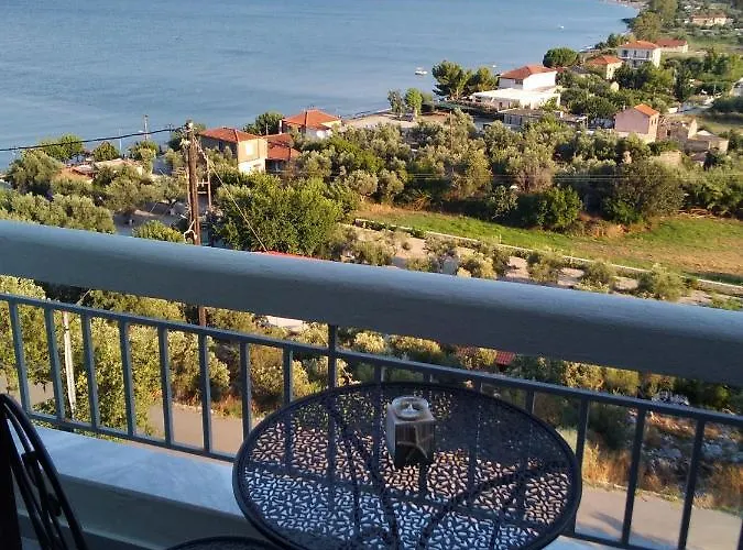 Apartamento κamares View